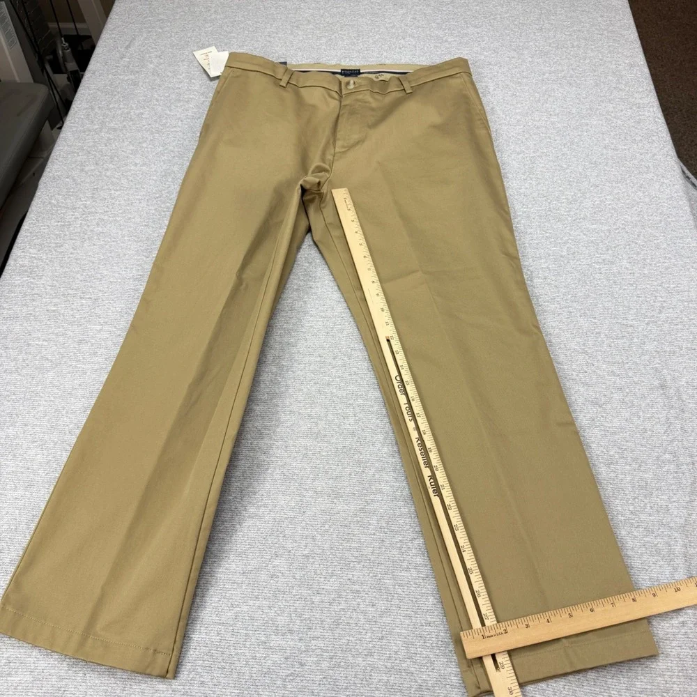 Dockers Signature Khaki Mens 36x30 Tan Straight Fit‎ Lux Cotton Stretch MSRP $62